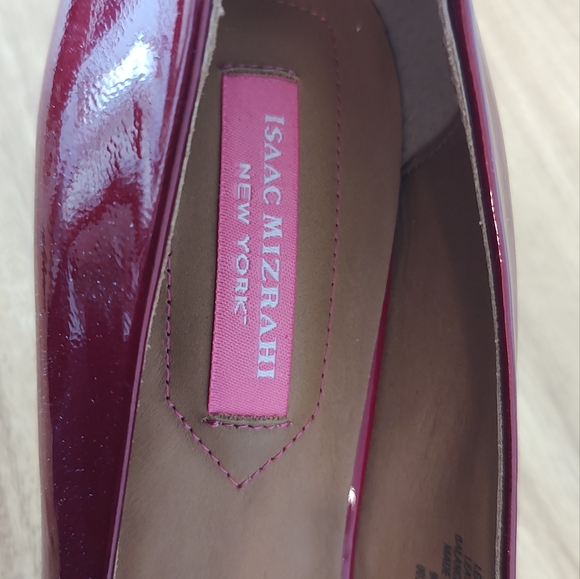 👠HOST PICK👠 Isaac Mizrahi Isjabria Patent Leather Pumps Sz 9 - Picture 4 of 8